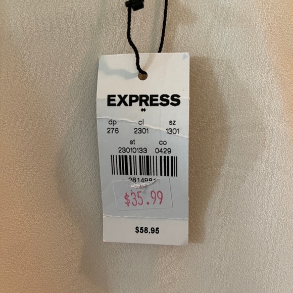 Ivory high-rise shorts - Picture 5 of 5